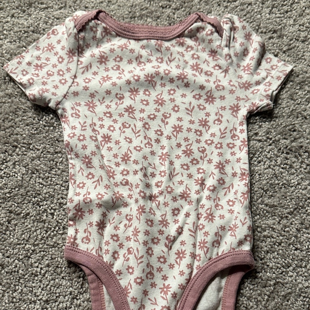 Cloud Island Floral Bodysuit in Pink and Cream